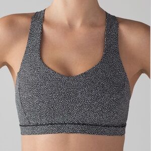 Lululemon Free To Be Serene Sports Bra
